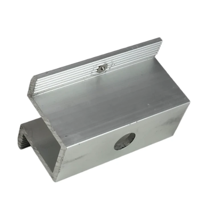 Middenklem H25 L50 met aardingspen PV-04-09 (2)