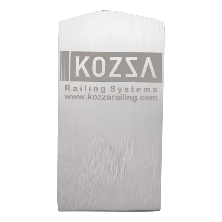 Kozza eindkap zijkant links voor glazen balustrade profiel U KE 100 – geanodiseerd aluminium mat 000-857 (1)